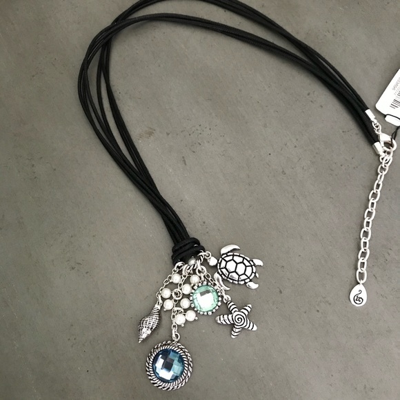 Scroll Nautical Sea Turtle Sea Shell Charm Pendant Necklace - Picture 4 of 8